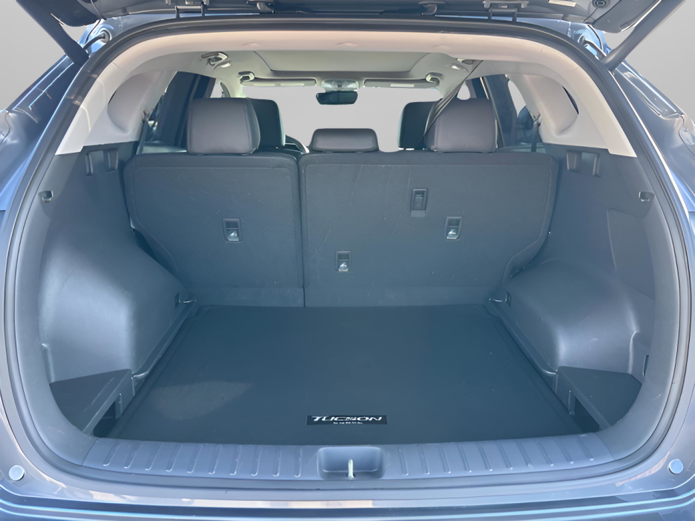 Used 2021 Hyundai Tucson Ultimate w/ Cargo Package image 29