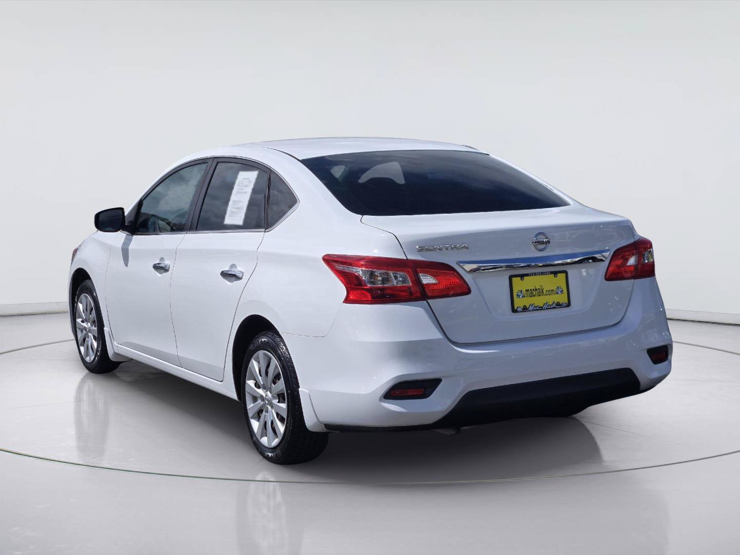 Used 2017 Nissan Sentra S FWD image 6