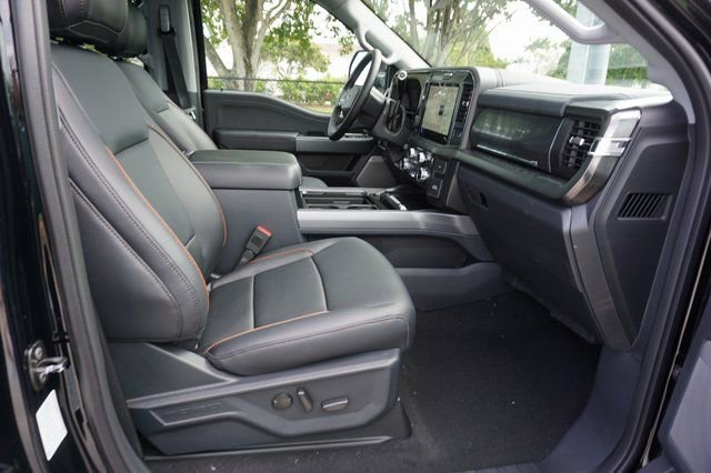 New 2026 Ford F350 Lariat w/ Black Appearance Package image 3
