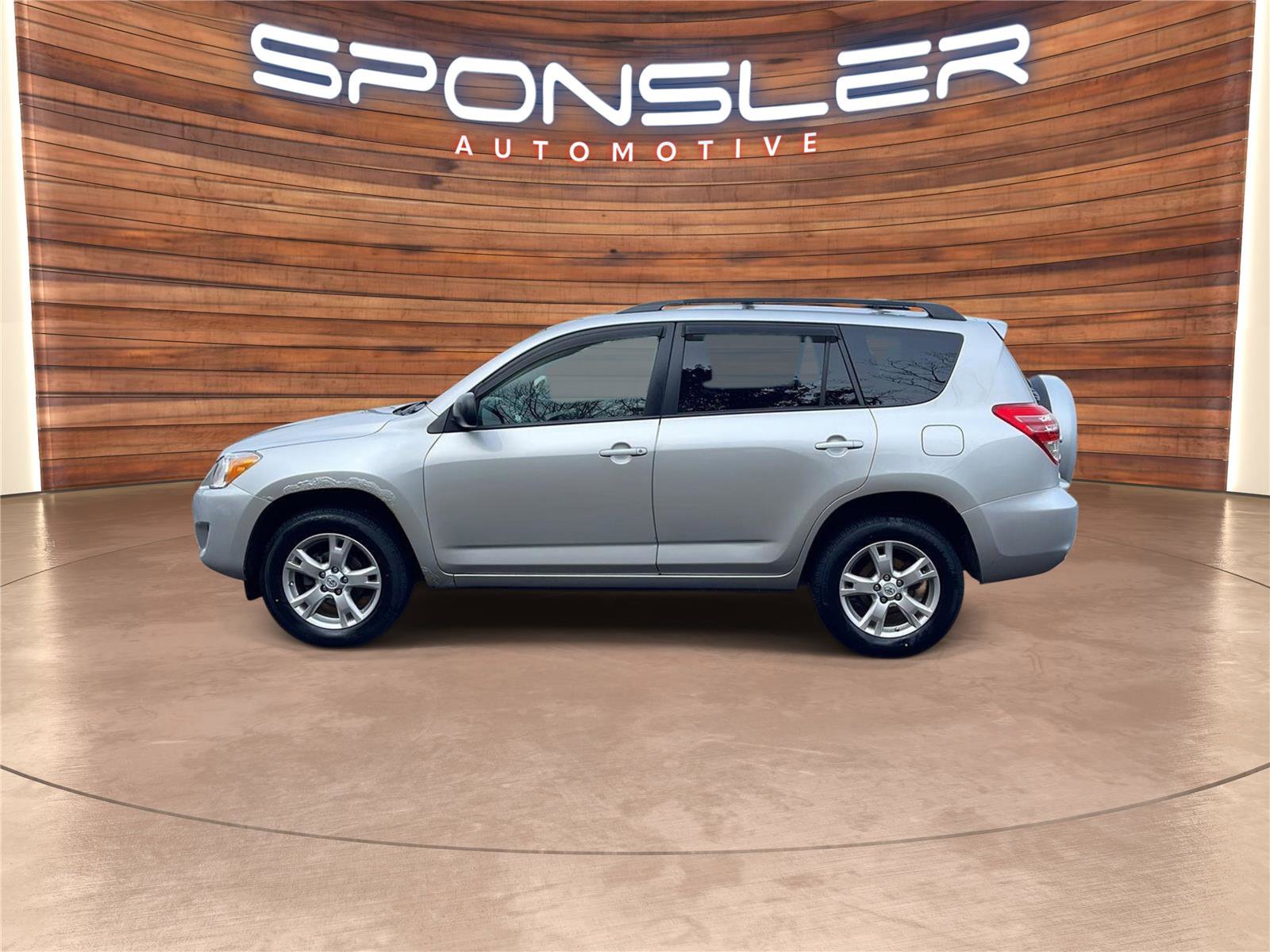 Used 2012 Toyota RAV4 4WD image 2