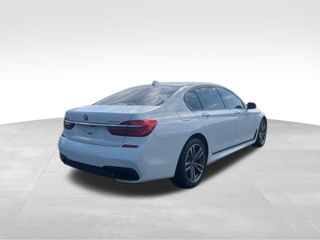 Used 2019 BMW 750i xDrive w/ M Sport Package AWD/4WD image 5