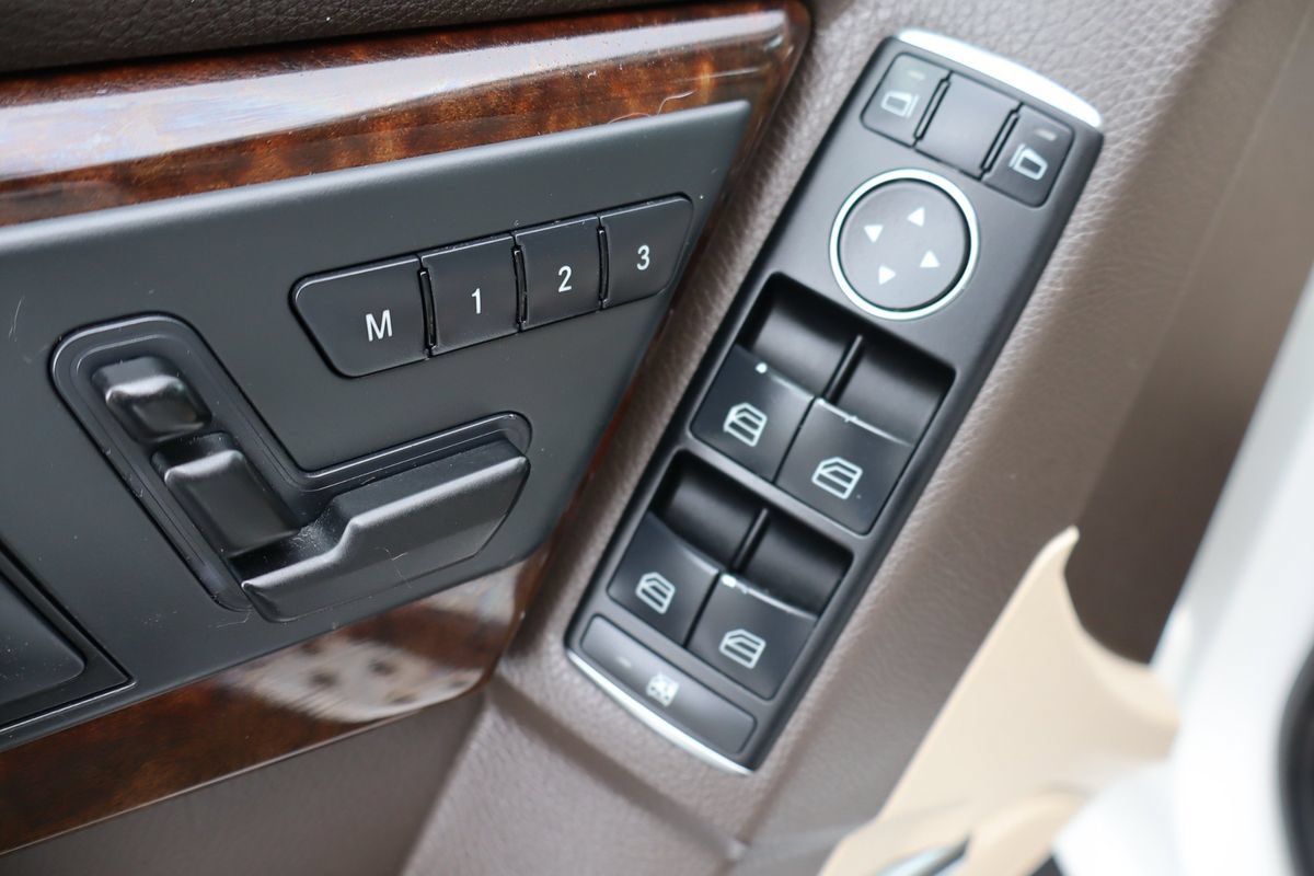 Used 2013 Mercedes-Benz GLK 250 BlueTEC 4MATIC image 27