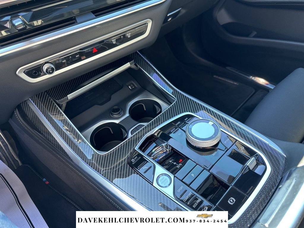 Used 2026 BMW X7 M60i AWD/4WD image 16
