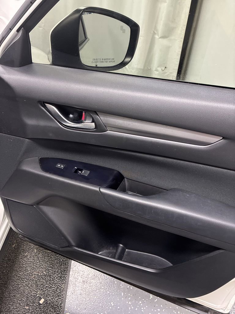 Used 2019 MAZDA CX-5 Sport image 26