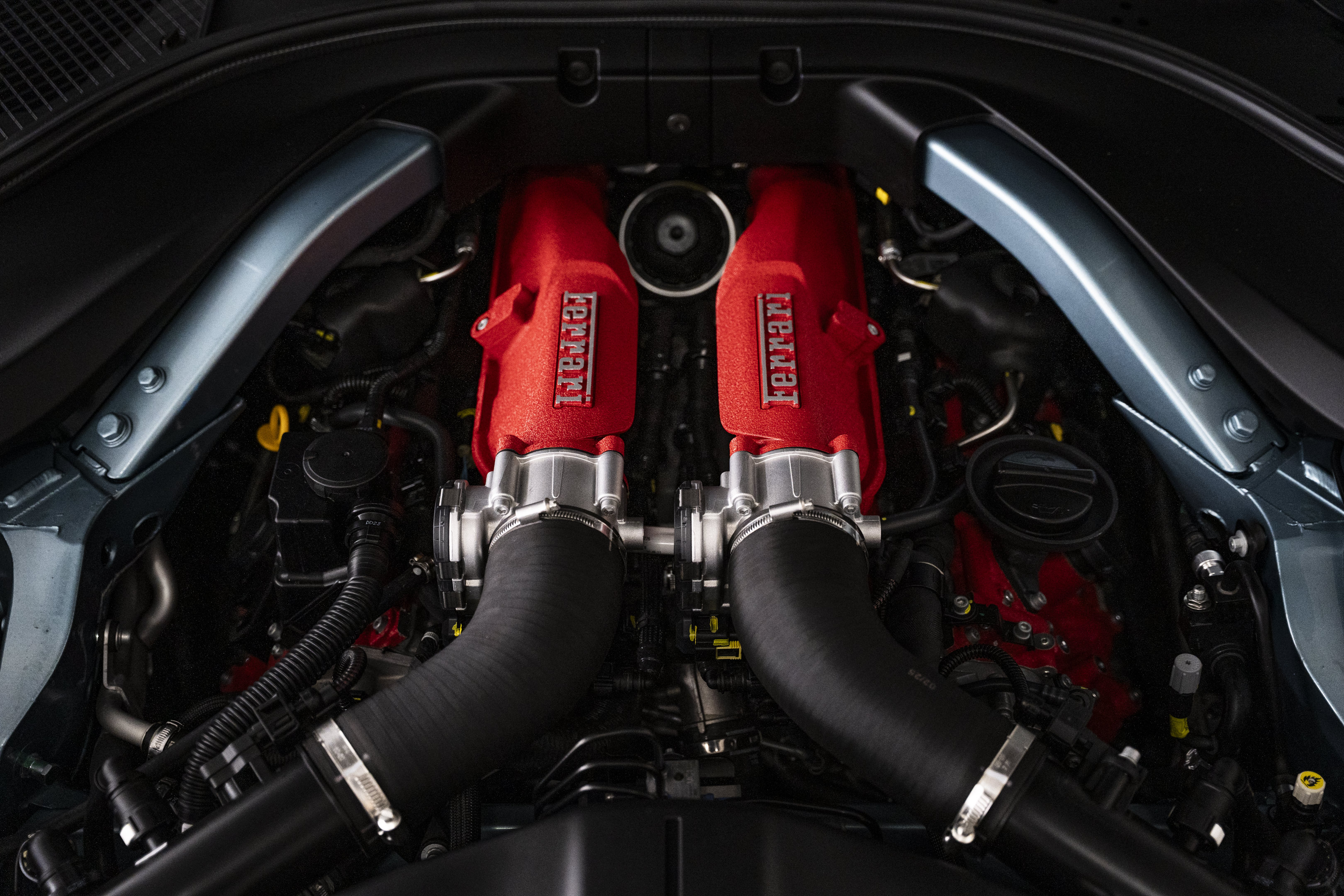Used 2025 Ferrari Roma Spider RWD image 53