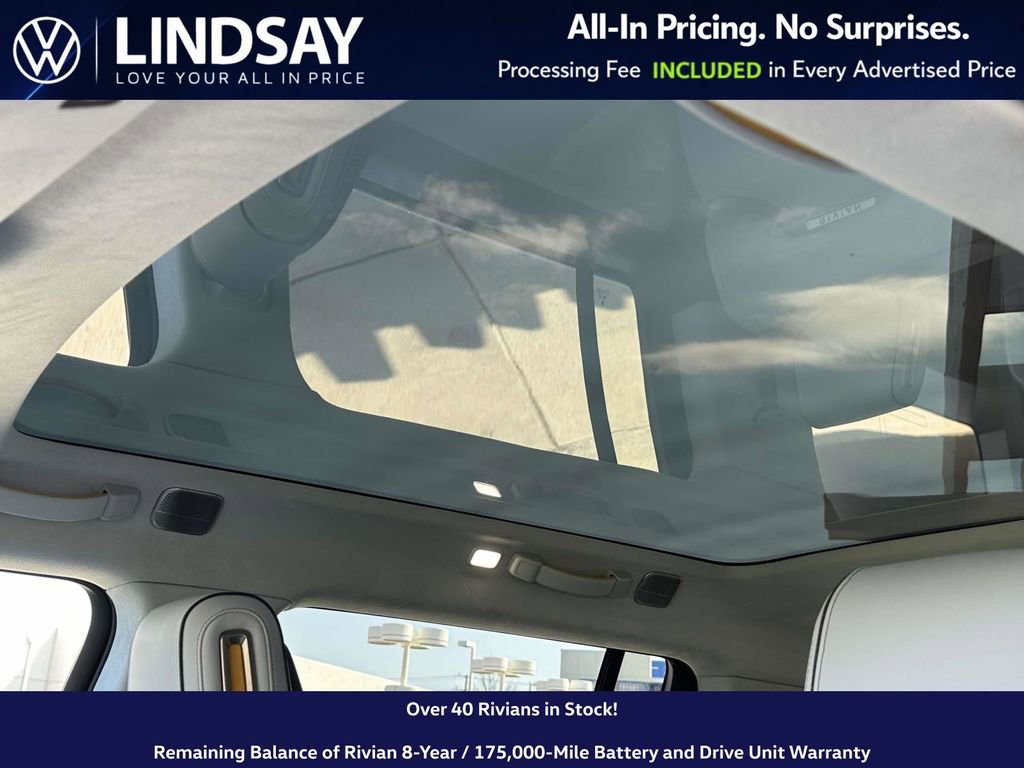 Used 2023 Rivian R1S Adventure image 26