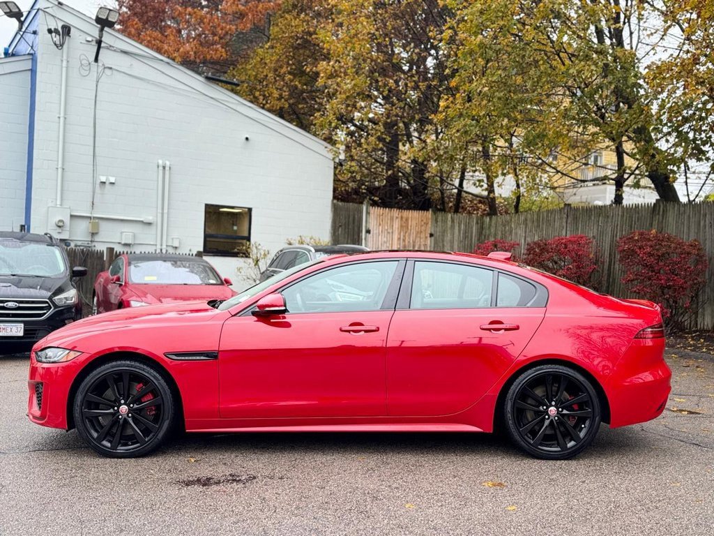 Used 2020 Jaguar XE R-Dynamic S image 3