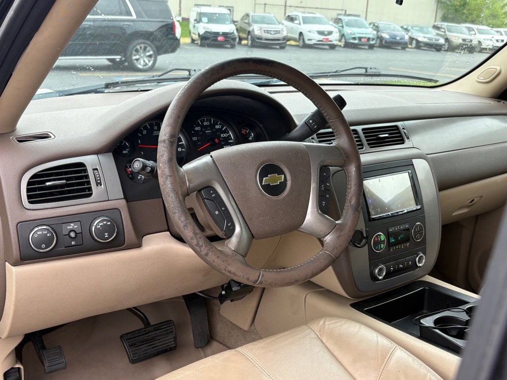 Used 2011 Chevrolet Tahoe LT w/ Suspension Package, Off-Road AWD/4WD image 14