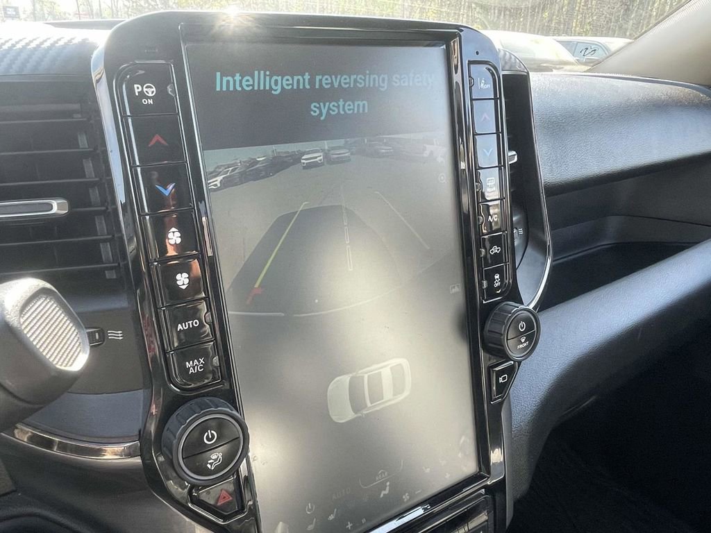 Certified 2020 RAM 3500 Tradesman w/ Chrome Appearance Group image 38