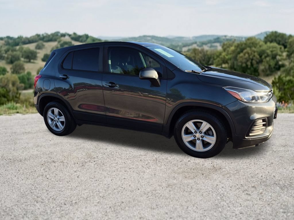 Used 2020 Chevrolet Trax LS w/ Tint and Cruise Package FWD image 13