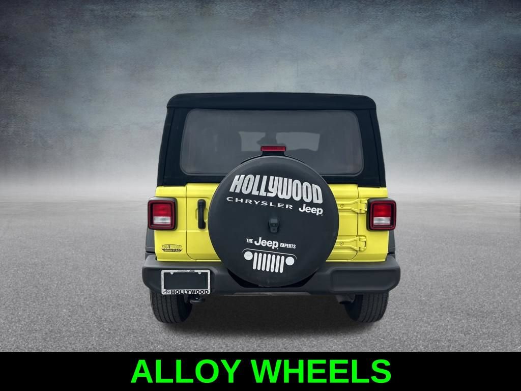 Used 2023 Jeep Wrangler Sport AWD/4WD image 6