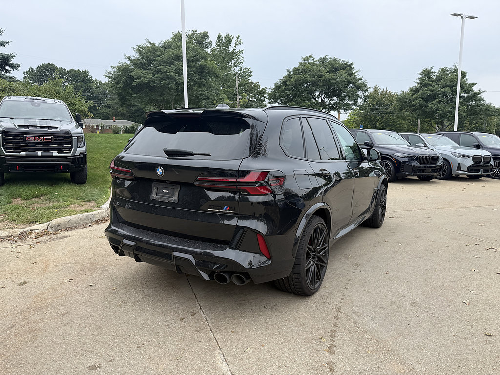 Used 2024 BMW X5 M Competition w/ Executive Package AWD/4WD image 3