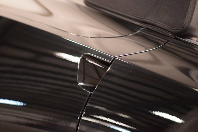 Used 2016 Chevrolet Corvette Stingray Convertible w/ Battery Protection Package image 18