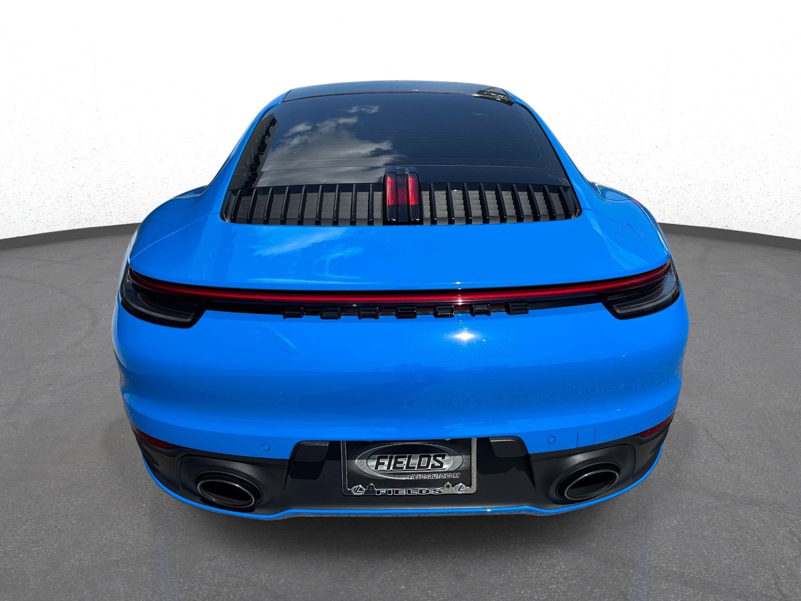 Used 2022 Porsche 911 Carrera RWD image 4