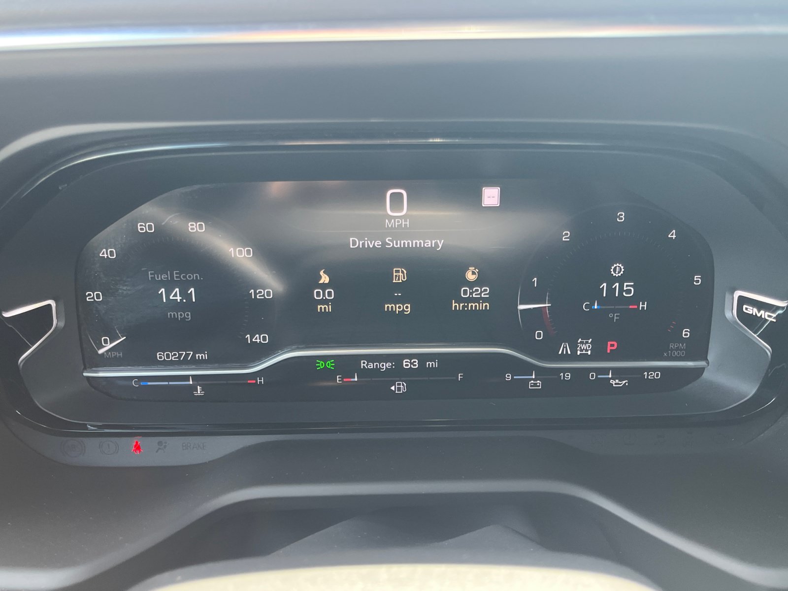 Used 2022 GMC Yukon XL Denali AWD/4WD image 16