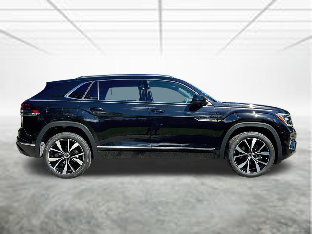 New 2026 Volkswagen Atlas Cross Sport SEL Premium R-Line AWD/4WD image 4