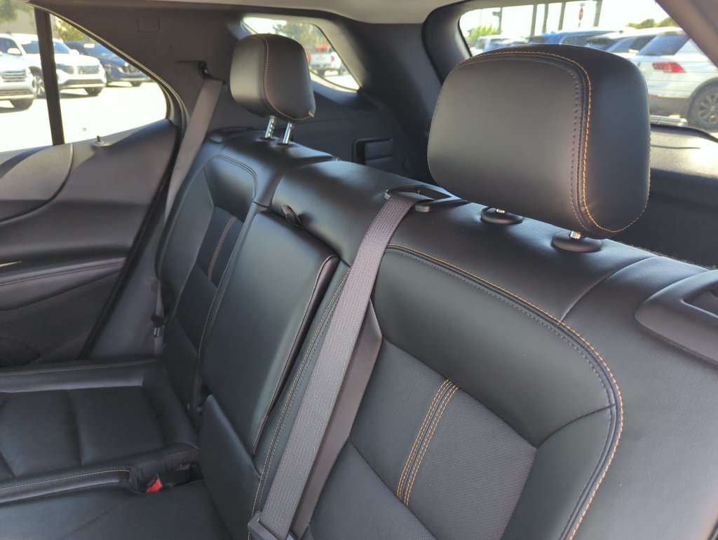 Used 2022 Chevrolet Equinox Premier FWD image 30