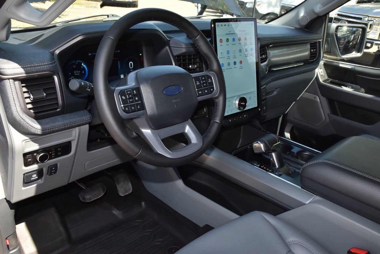 Certified 2025 Ford F150 Lightning Flash image 33