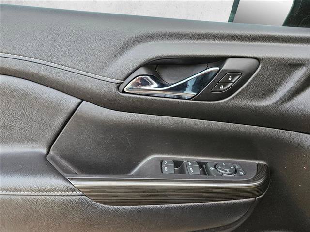 Used 2021 GMC Acadia SLT w/ Elevation Edition FWD image 25