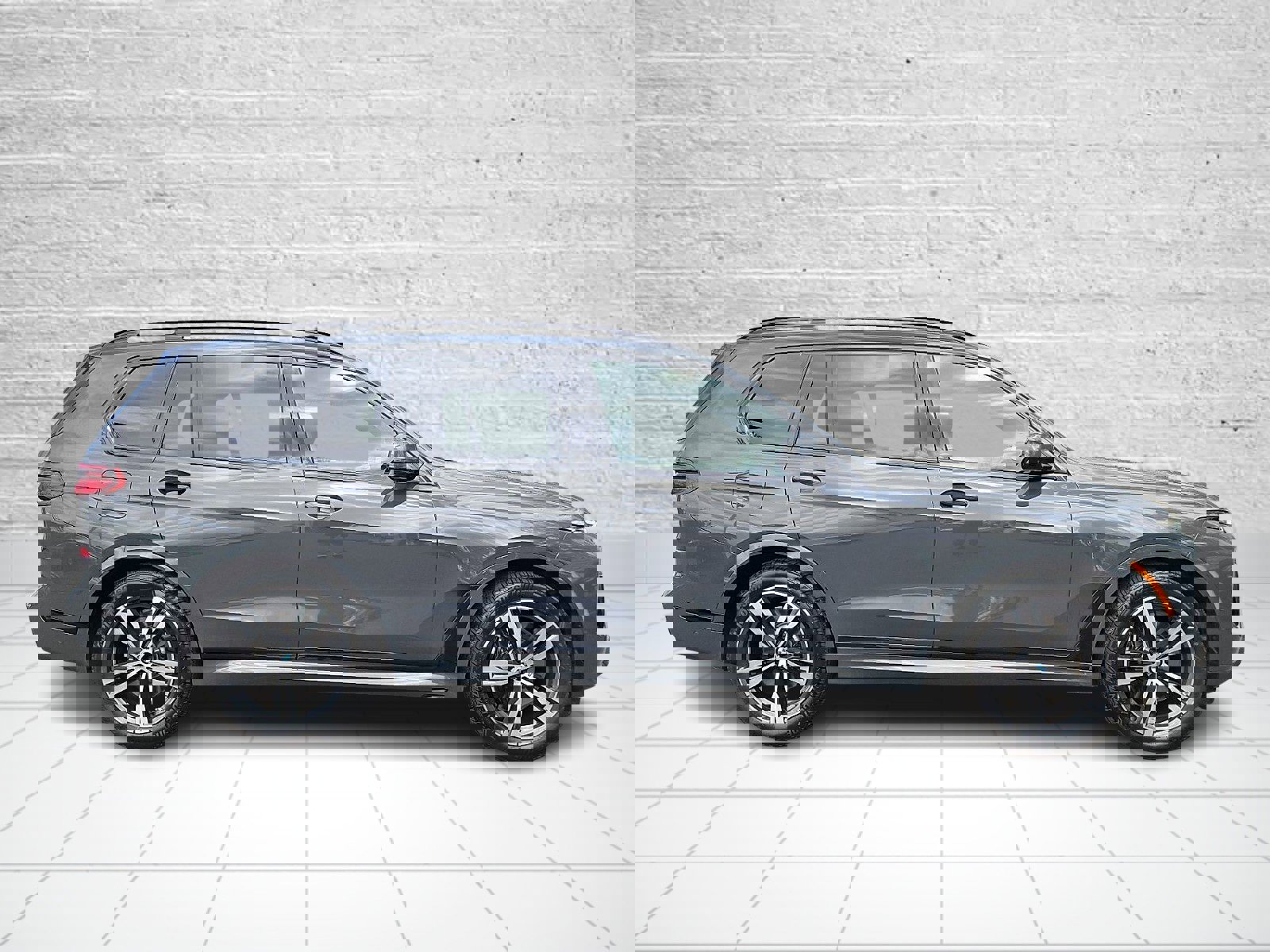 Used 2026 BMW X7 xDrive40i w/ M Sport Package AWD/4WD image 7