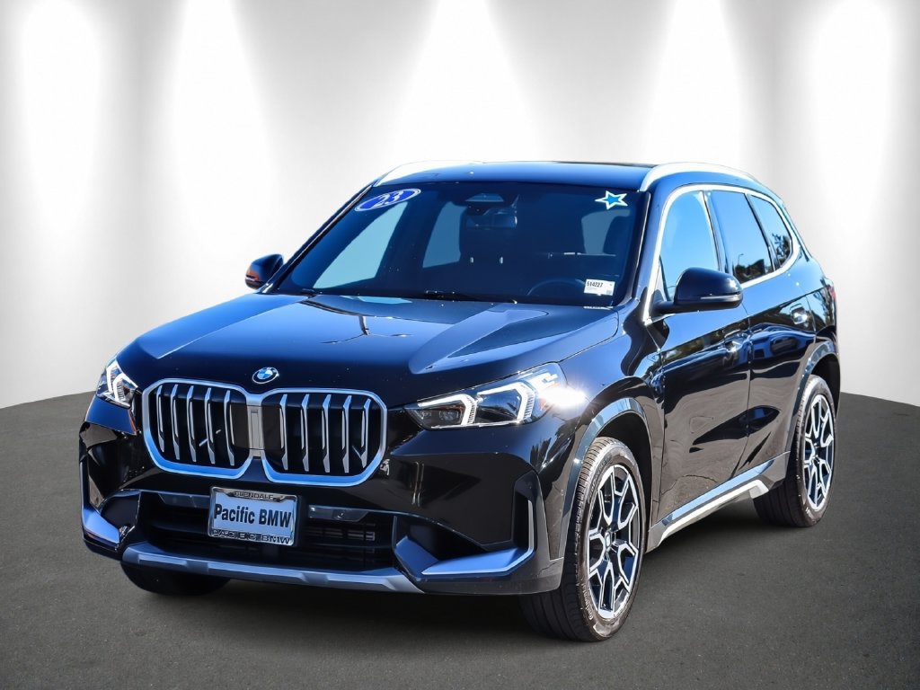 Certified 2023 BMW X1 xDrive28i w/ Convenience Package AWD/4WD image 3