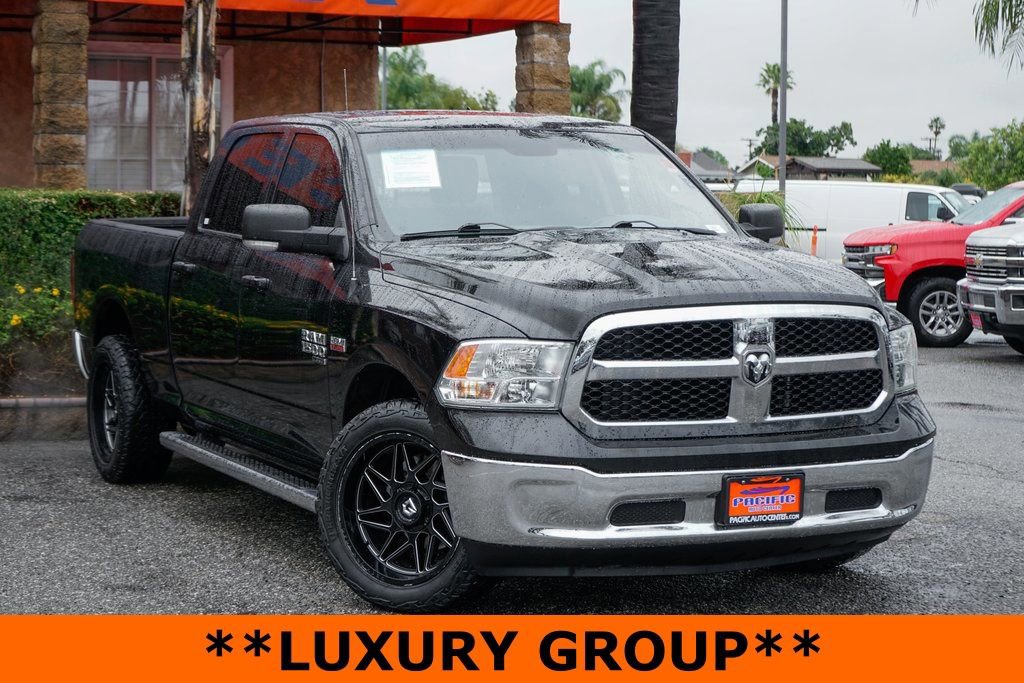 Used 2020 RAM 1500 Classic SLT w/ Luxury Group image 2