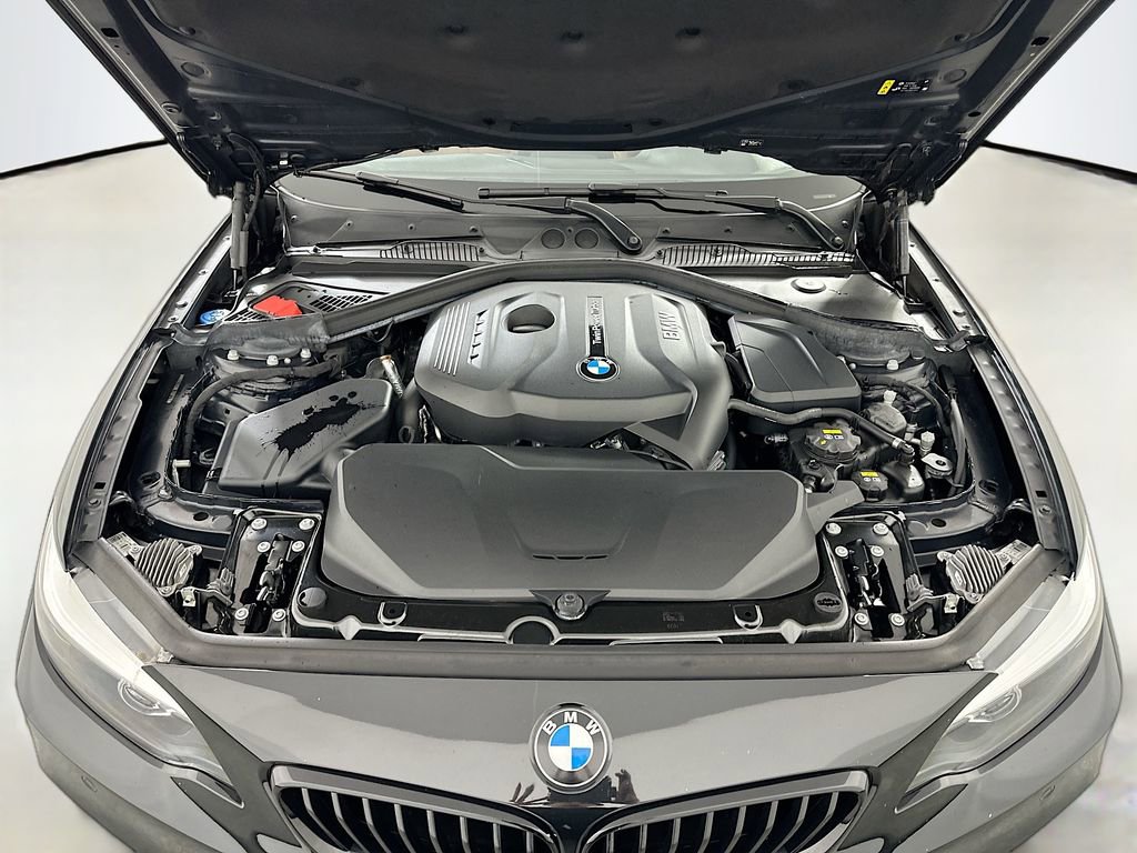 Used 2020 BMW 230i Coupe w/ M Sport Package image 27