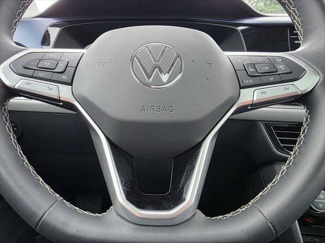 Used 2024 Volkswagen Taos SE AWD/4WD image 24