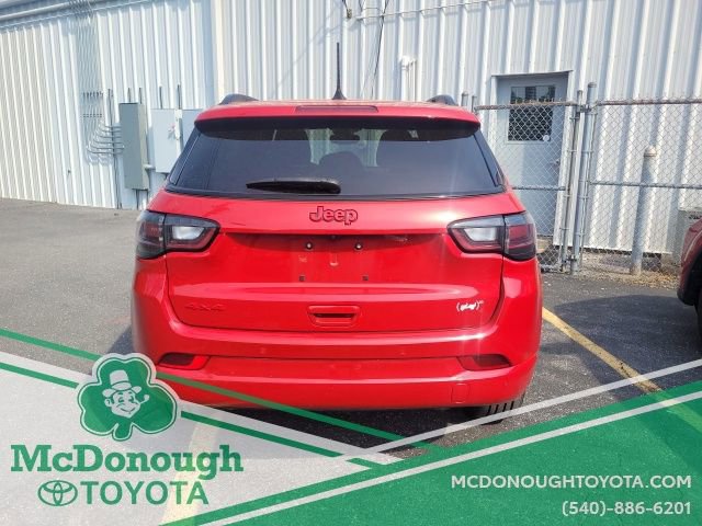 Used 2023 Jeep Compass Limited w/ Elite Group for (Red) Edition AWD/4WD image 3