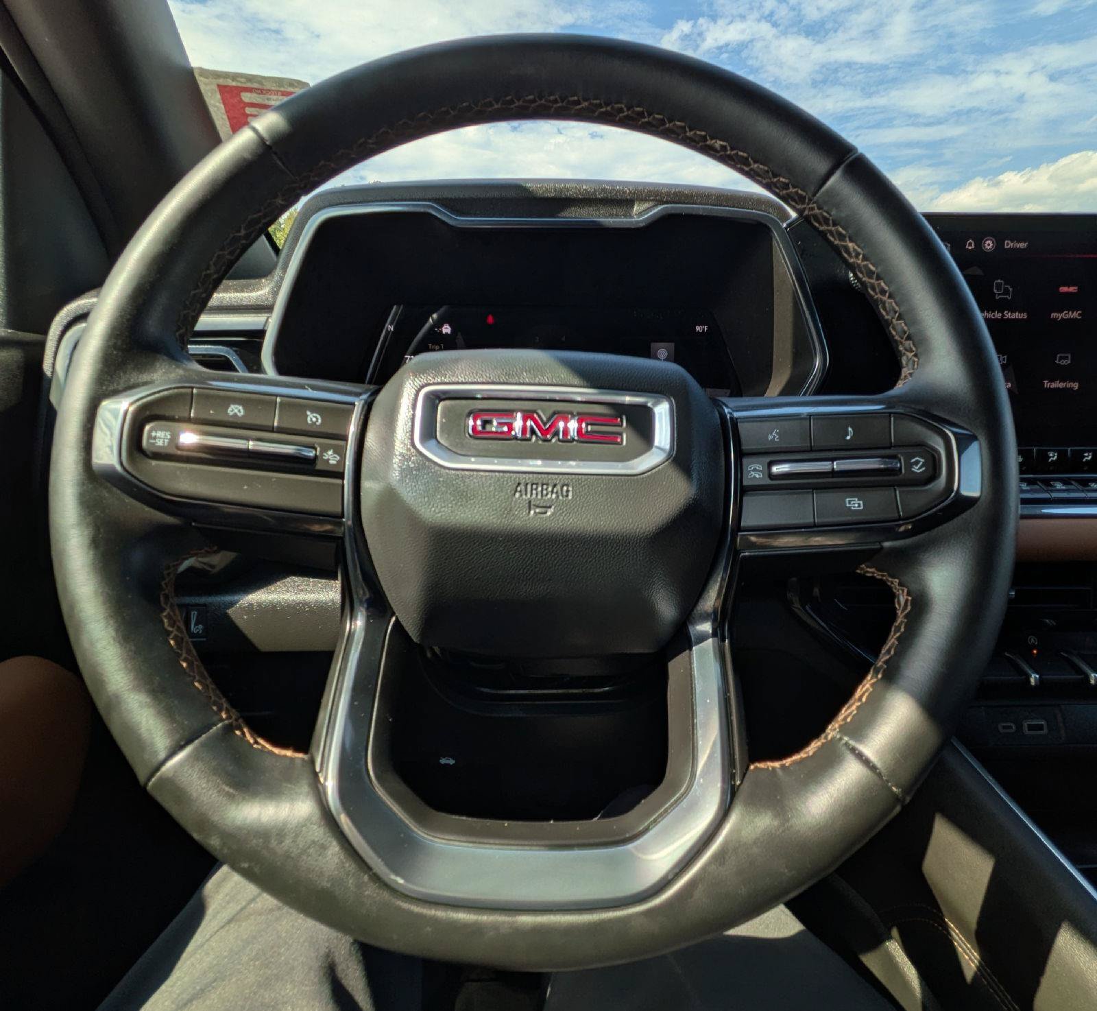 Used 2026 GMC Canyon AT4 AWD/4WD image 15