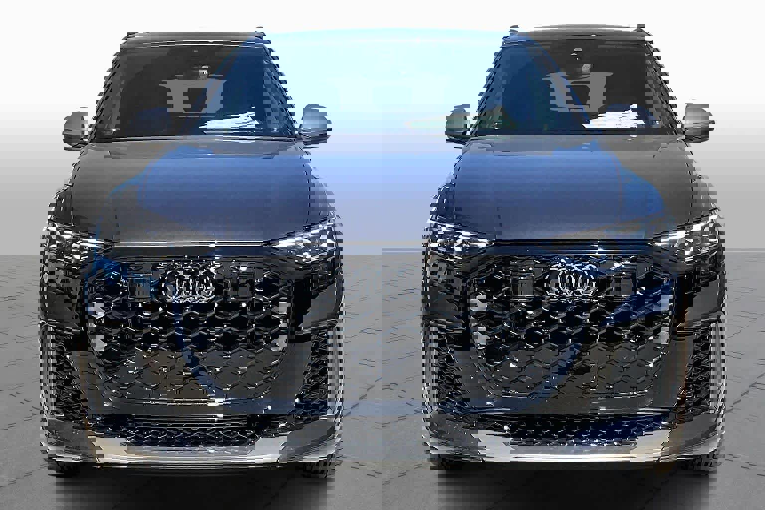 New 2026 Audi RS Q8 performance image 3