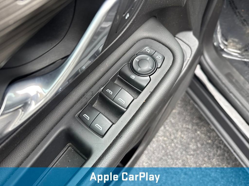 Used 2024 GMC Terrain SLT image 15