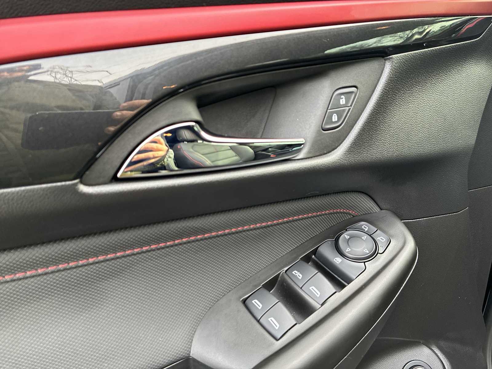 Used 2025 Chevrolet TrailBlazer RS w/ Convenience Package image 22