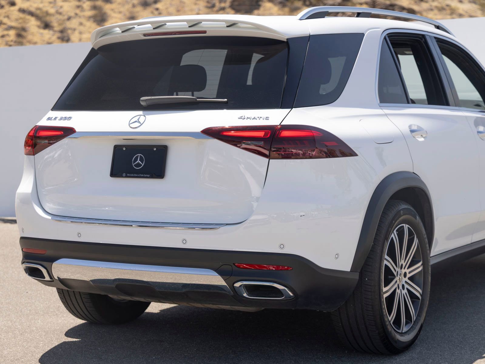 Used 2024 Mercedes-Benz GLE 350 4MATIC image 11