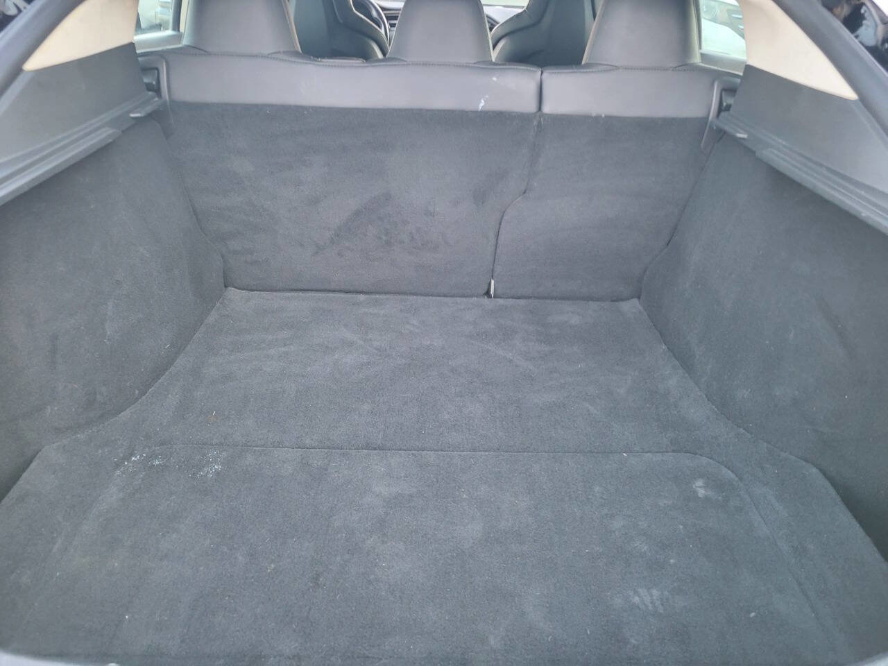 Used 2015 Tesla Model S 85D image 26