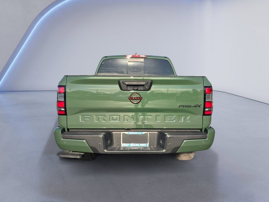 Used 2024 Nissan Frontier PRO-4X w/ Technology Package AWD/4WD image 4