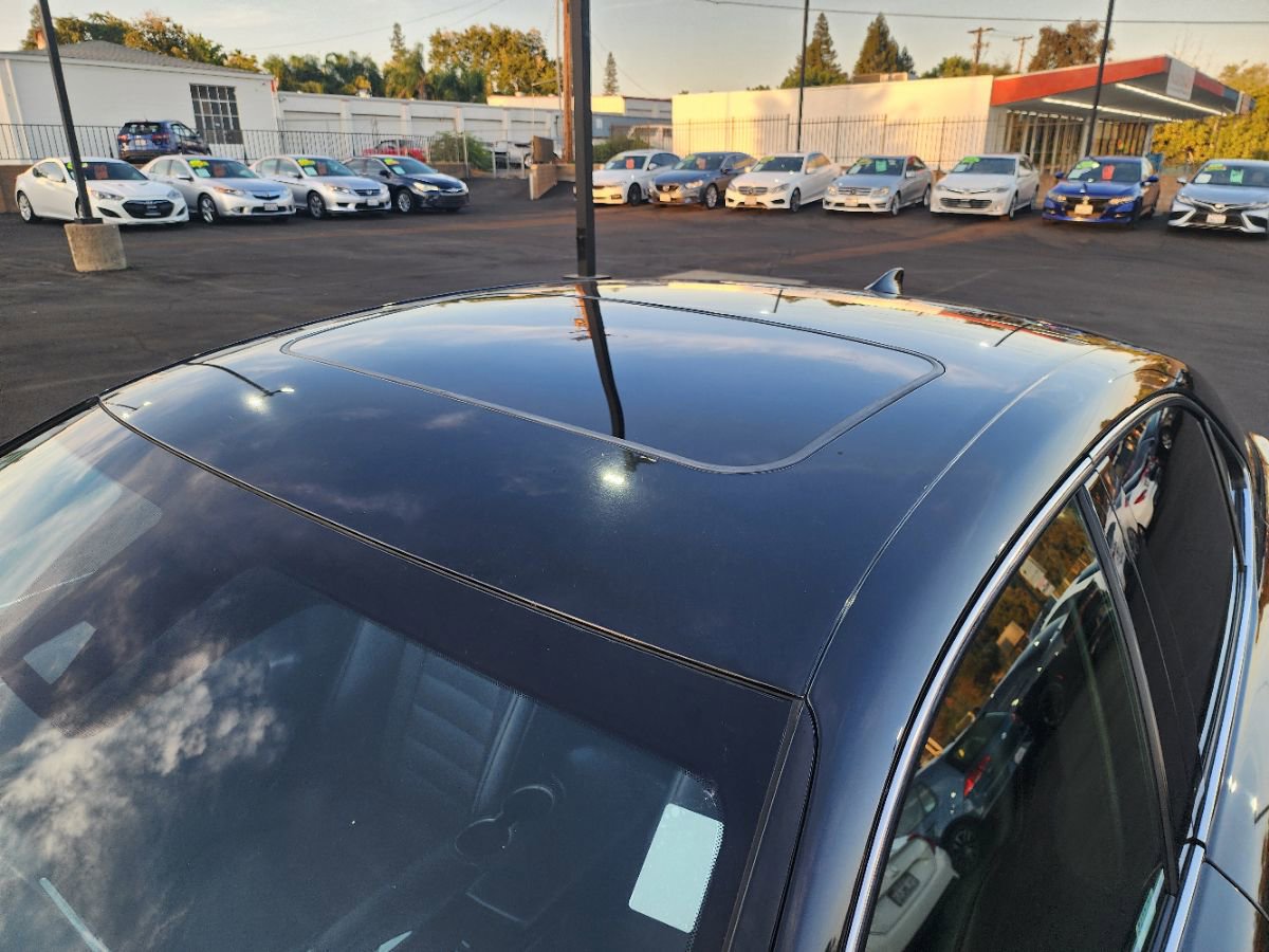 Used 2017 Lexus IS 350 F Sport w/ F Sport Package image 9