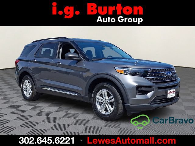 Used 2023 Ford Explorer XLT AWD/4WD image 1