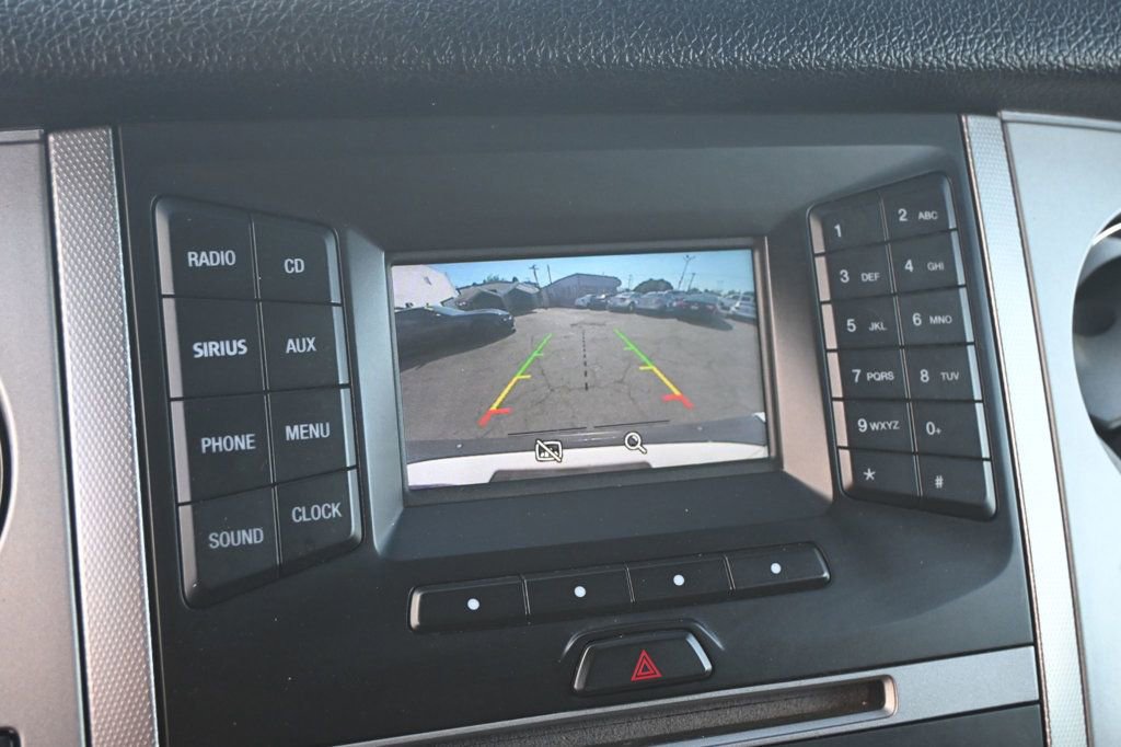 Used 2017 Ford Expedition XLT image 11