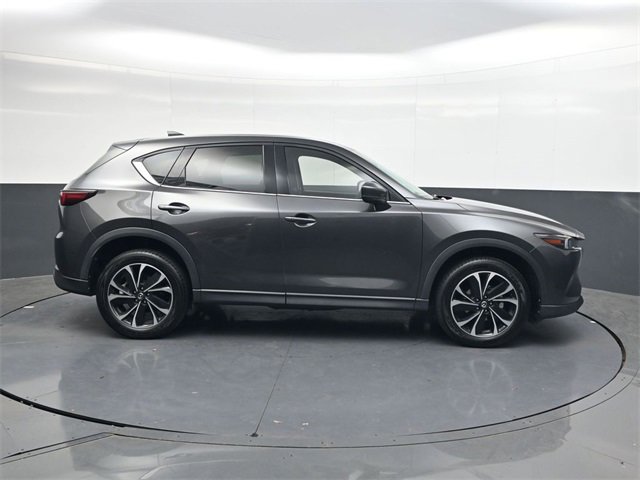 Used 2022 MAZDA CX-5 AWD 2.5 S w/ Premium Plus Pkg image 3