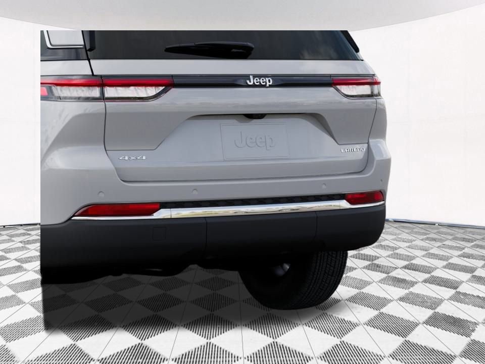 New 2026 Jeep Grand Cherokee Laredo image 21