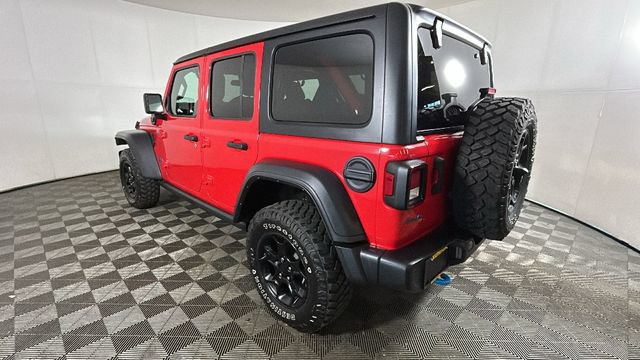 Used 2023 Jeep Wrangler Unlimited w/ Cold Weather Group AWD/4WD image 4