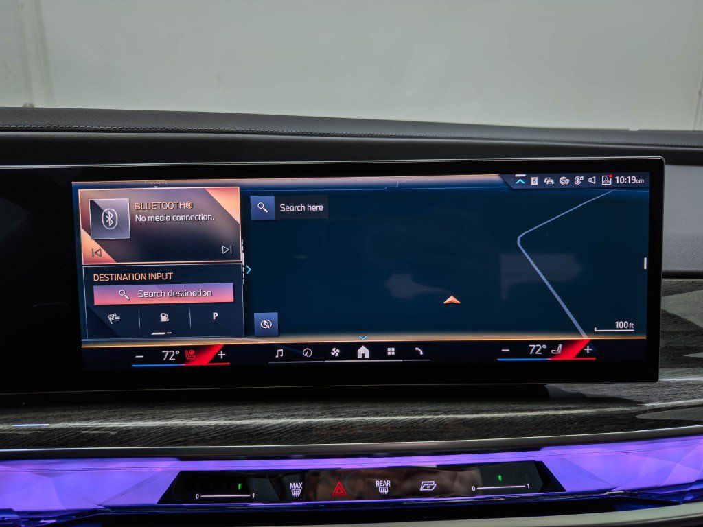 Used 2025 BMW 760i xDrive w/ Executive Package AWD/4WD image 45