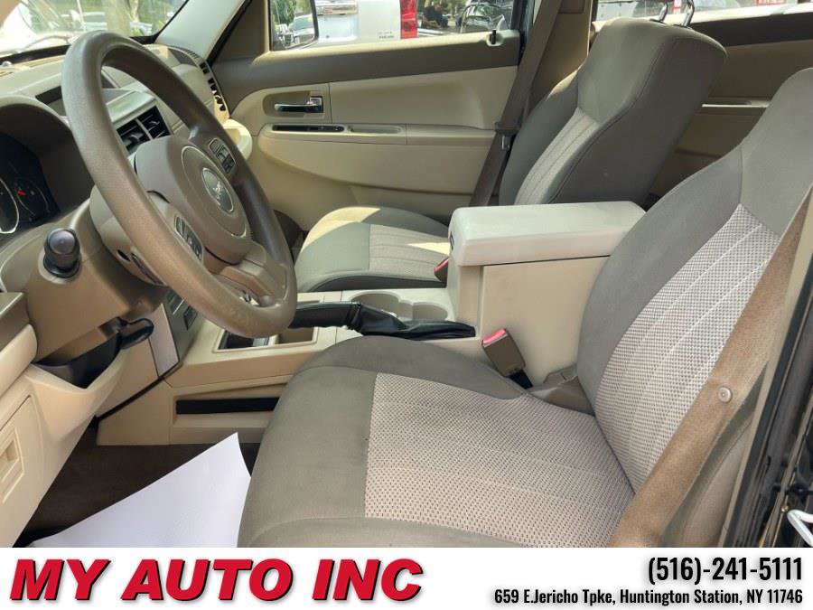 Used 2012 Jeep Liberty Sport image 22
