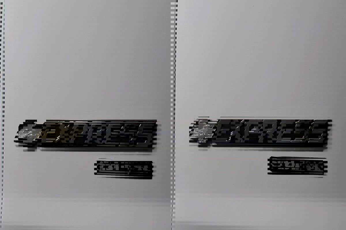 Used 2016 Chevrolet Express 2500 LS RWD image 14