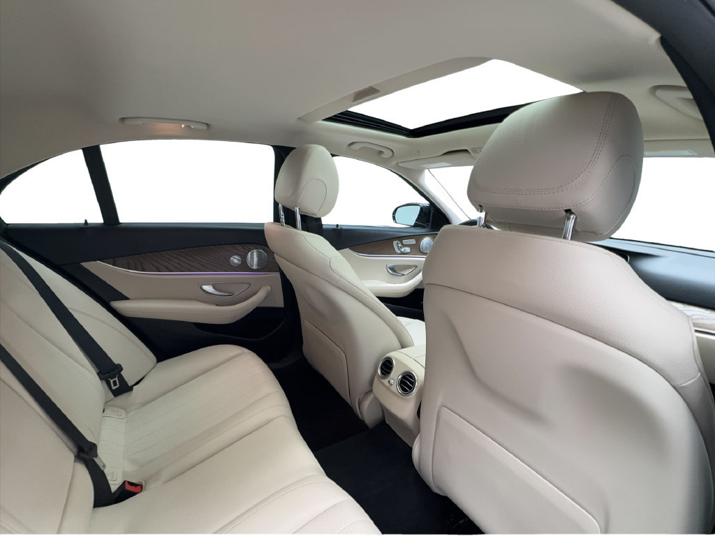Used 2021 Mercedes-Benz E 350 Sedan w/ Premium Package image 29