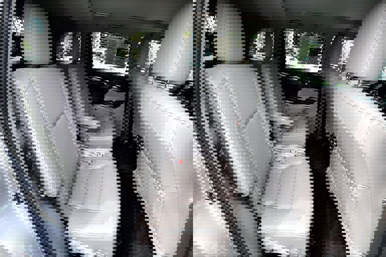 Used 2015 Toyota Highlander Limited Platinum FWD image 20