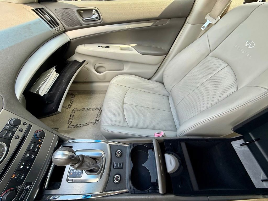 Used 2012 INFINITI G37 x Sedan w/ Premium Pkg AWD/4WD image 21