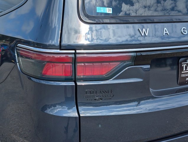 New 2024 Jeep Wagoneer 2WD w/ Premium Group I image 11