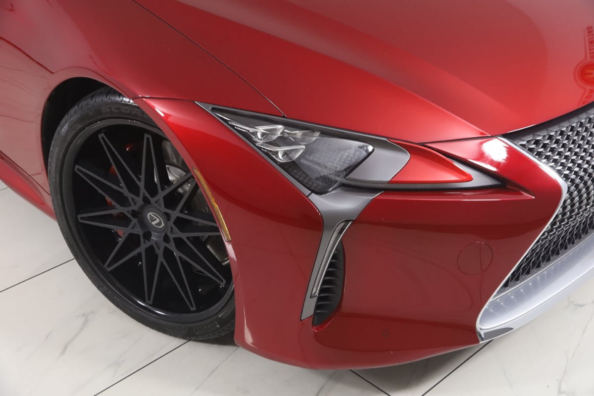 Used 2018 Lexus LC 500 Coupe w/ Touring Package RWD image 18